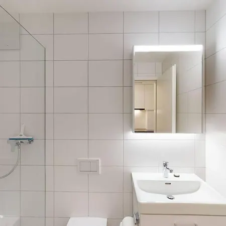 Amazing In Centre - Sun8 *