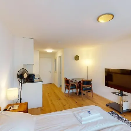 Amazing In Centre - Sun8 Curych